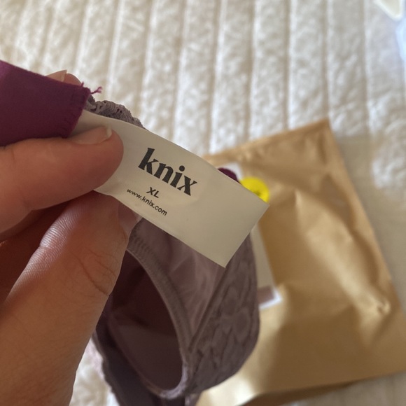 Knix Lace Deep V Bralette - Picture 3 of 3